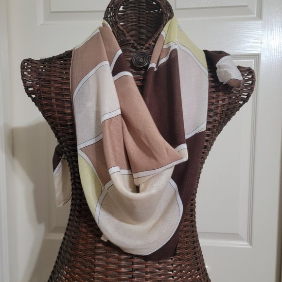 Collection Eighteen Large Mod Design Scarf - Picture 3 of 12